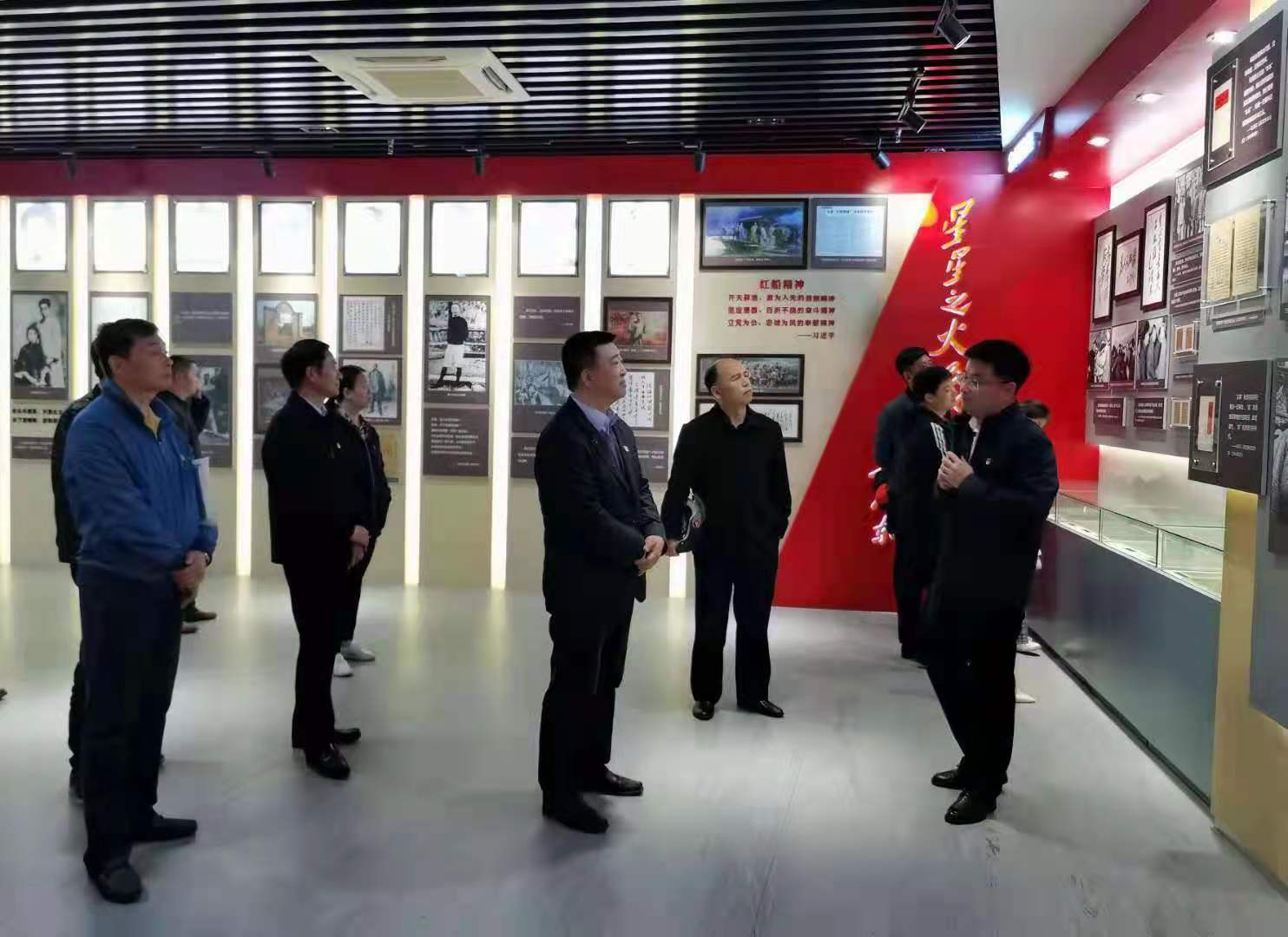 微信图片_20210528165033.jpg 招服中心党支部全体党员带着对党史的敬